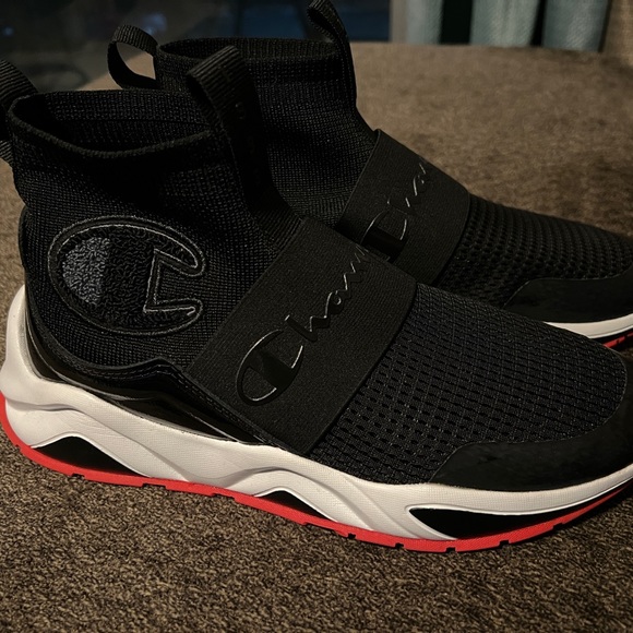 Champion Kids size 5.5 - Picture 5 of 6